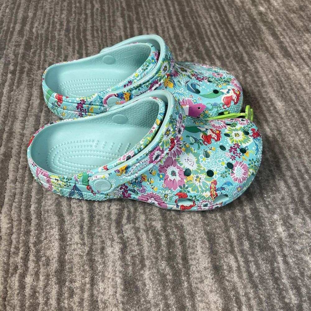 Crocs Classic Clog Shoes Youth Size J4 Aqua Disney Vera Bradley Little Mermaid